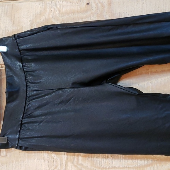 Commando Black Pull On Faux Leather Jogger Pants Size S - Picture 2 of 6